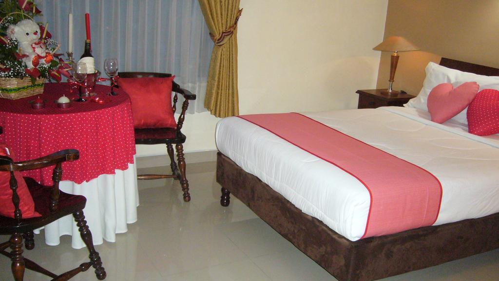 Apartahotel Bogota Gran Marquez, Apartaestudios Y Habitaciones מראה חיצוני תמונה