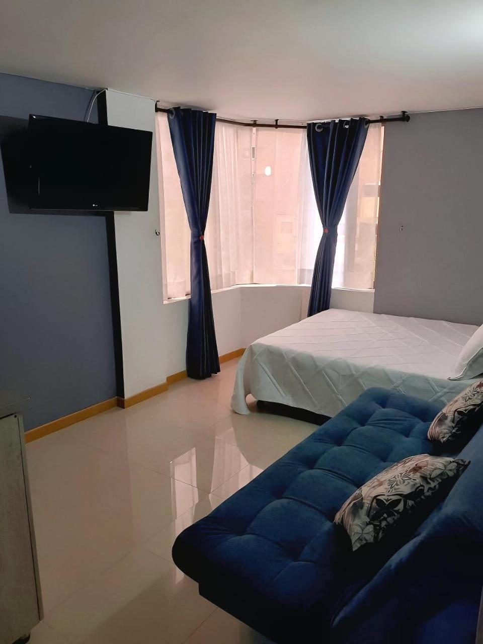 Apartahotel Bogota Gran Marquez, Apartaestudios Y Habitaciones מראה חיצוני תמונה