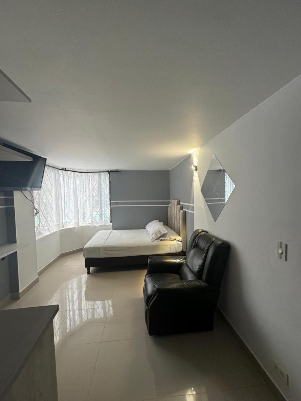 Apartahotel Bogota Gran Marquez, Apartaestudios Y Habitaciones מראה חיצוני תמונה